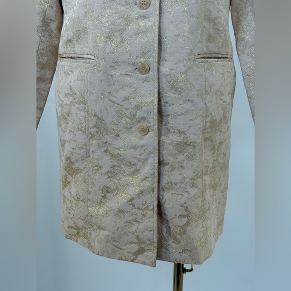Chico’s Belle Amour Odette Metallic Gold Jacquard Blazer Jacket NWT Sz 1 = M - Picture 4 of 11